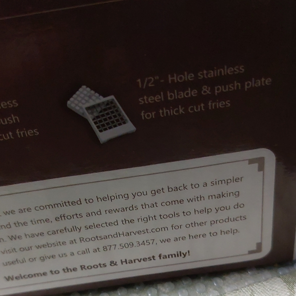 White Kitchen Tool for Effortless Fry Cutting - Picture 10 of 15